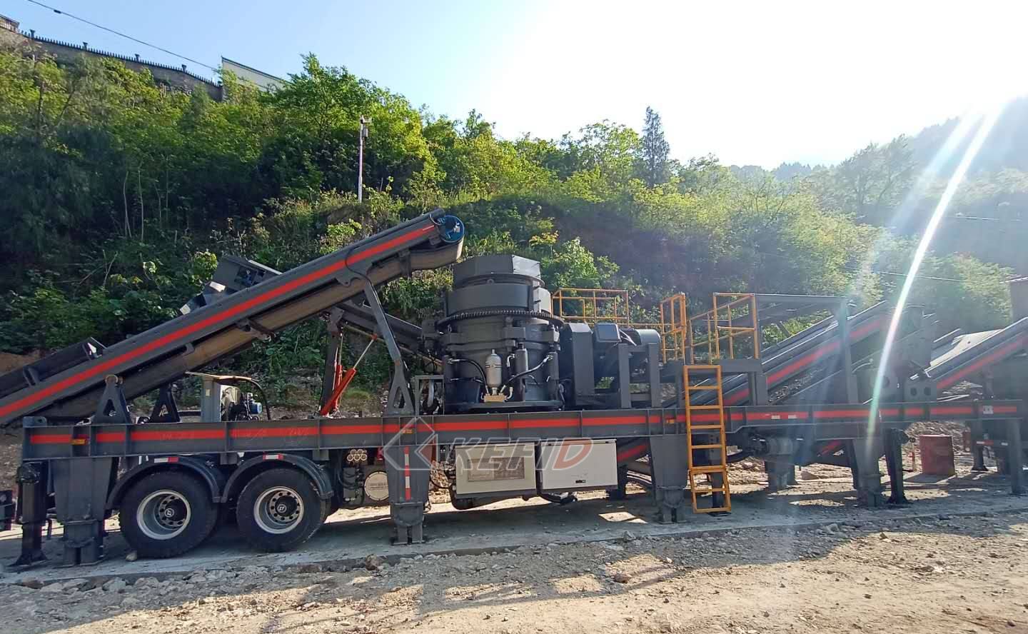 mobile cone crusher